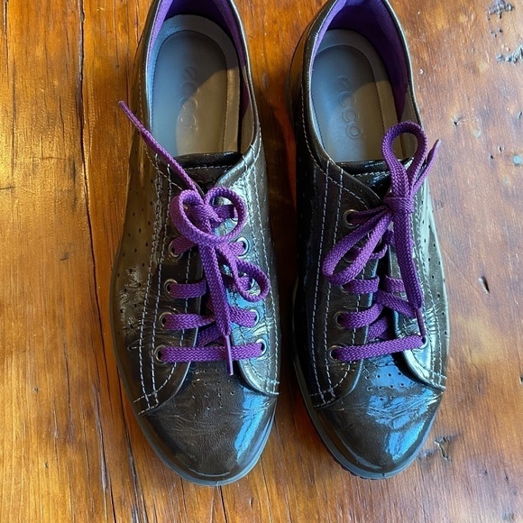 Ecco Spin Brown Patent Leather Sneakers - Picture 7 of 13